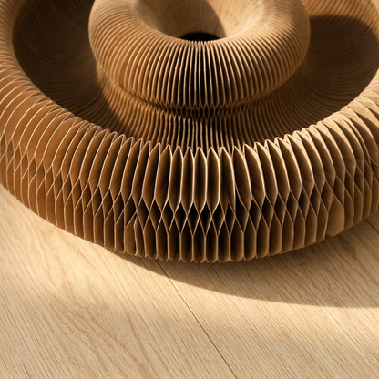 Mazely cat maze corrugated texture detail